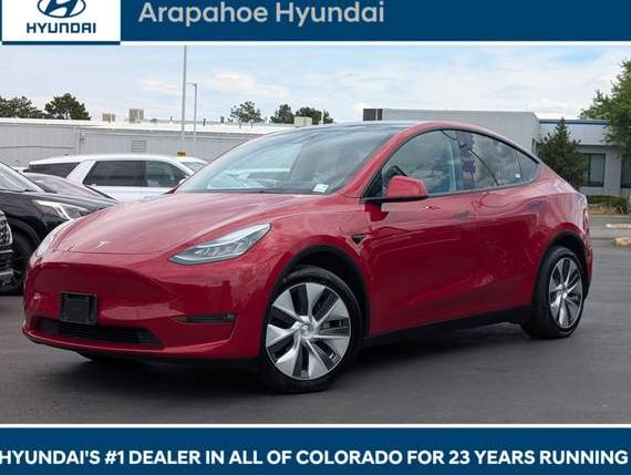 TESLA MODEL Y 2021 5YJYGDEE2MF214425 image